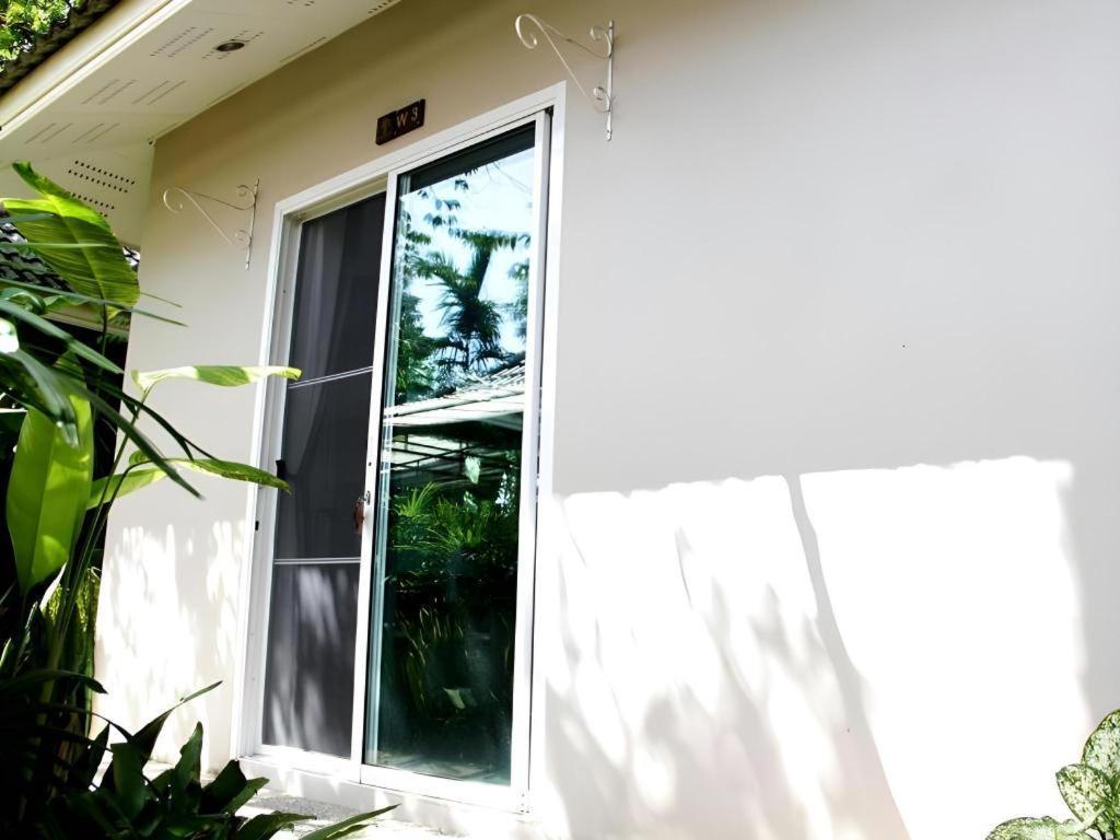 Rommai Rimnaam Resort Ranong Exterior foto